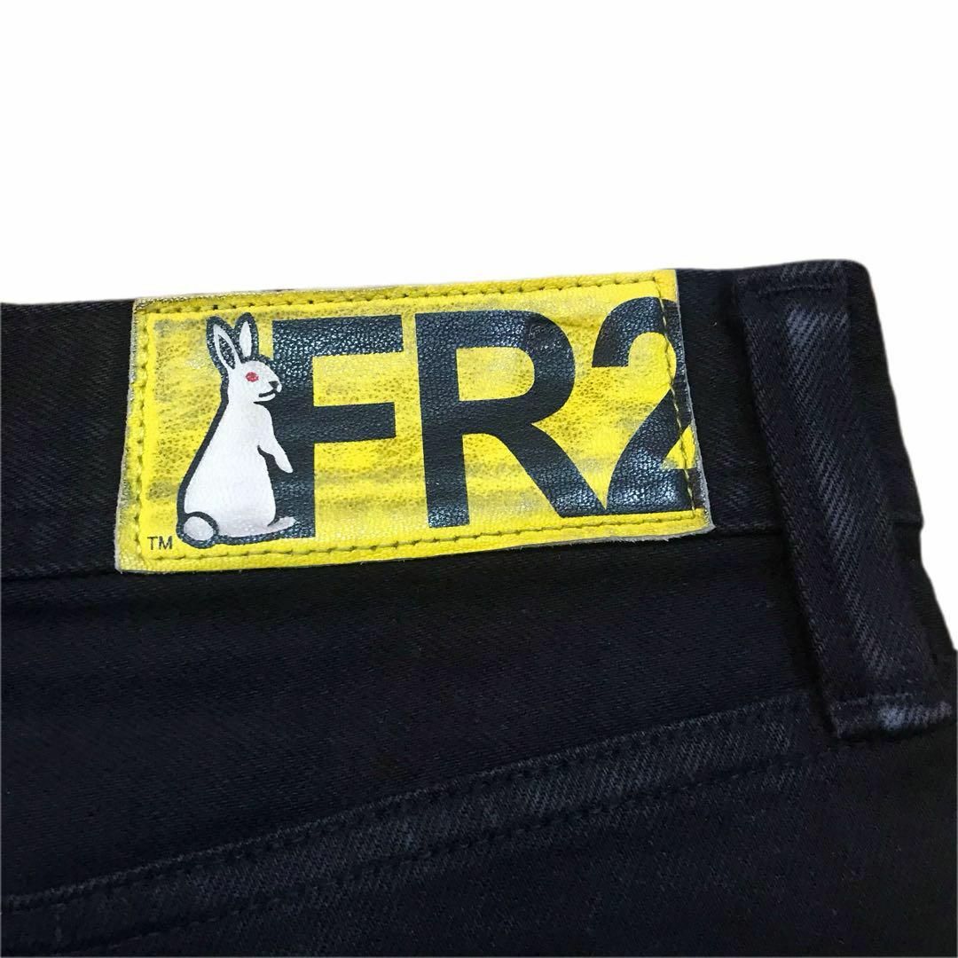 #FR2(エフアールツー)のFR2 ブラックデニム　ショートパンツ　ダメージ加工　短パン メンズのパンツ(ショートパンツ)の商品写真