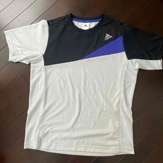 アディダス(adidas)のadidas Tシャツ　M(Tシャツ/カットソー(半袖/袖なし))