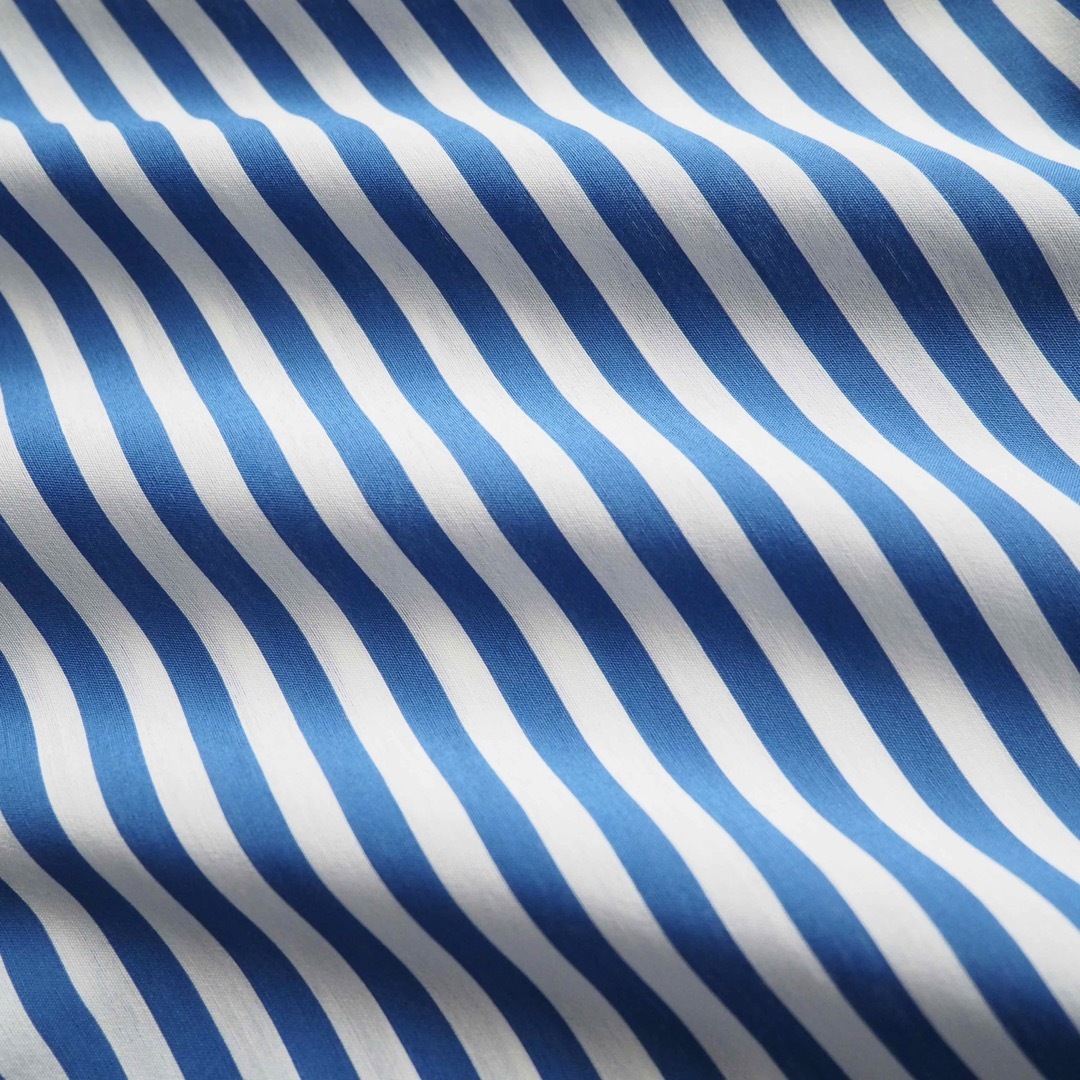 IENA(イエナ)の新品 IENA バックスリット ストライプシャツ NAYLA 長袖 ブルー 36 レディースのトップス(シャツ/ブラウス(長袖/七分))の商品写真