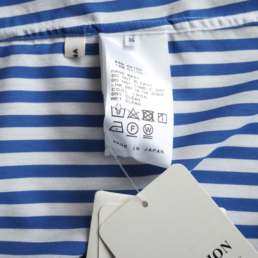IENA(イエナ)の新品 IENA バックスリット ストライプシャツ NAYLA 長袖 ブルー 36 レディースのトップス(シャツ/ブラウス(長袖/七分))の商品写真