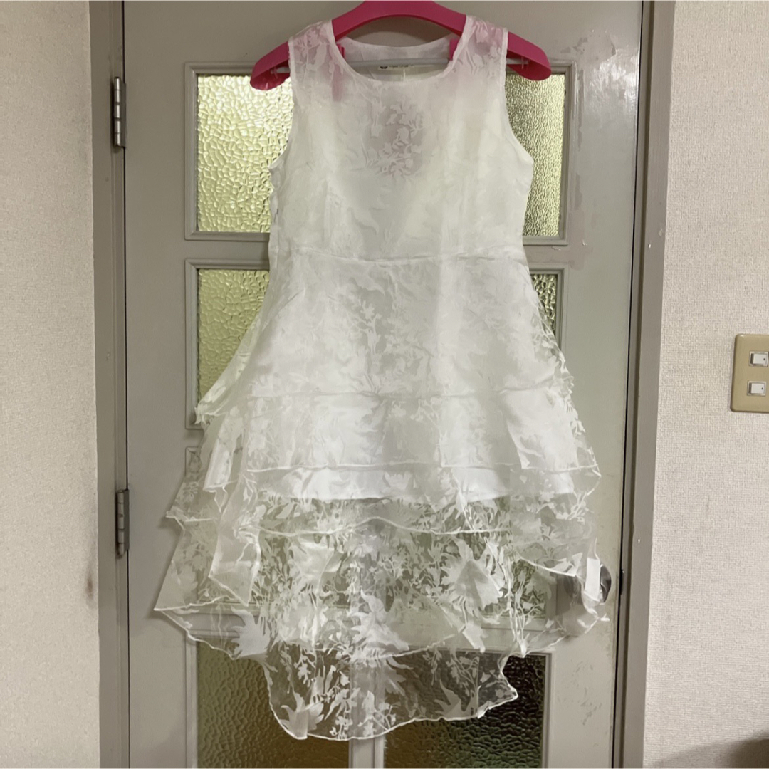 XL ノースリーブ ワンピース ドレス パーティー 白 テールカット ミニ レディースのフォーマル/ドレス(ナイトドレス)の商品写真