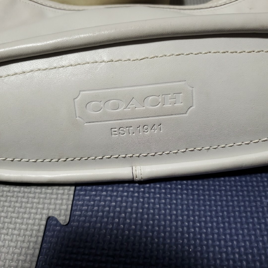 COACH(コーチ)のコーチ　ななめがけバッグ レディースのバッグ(ショルダーバッグ)の商品写真