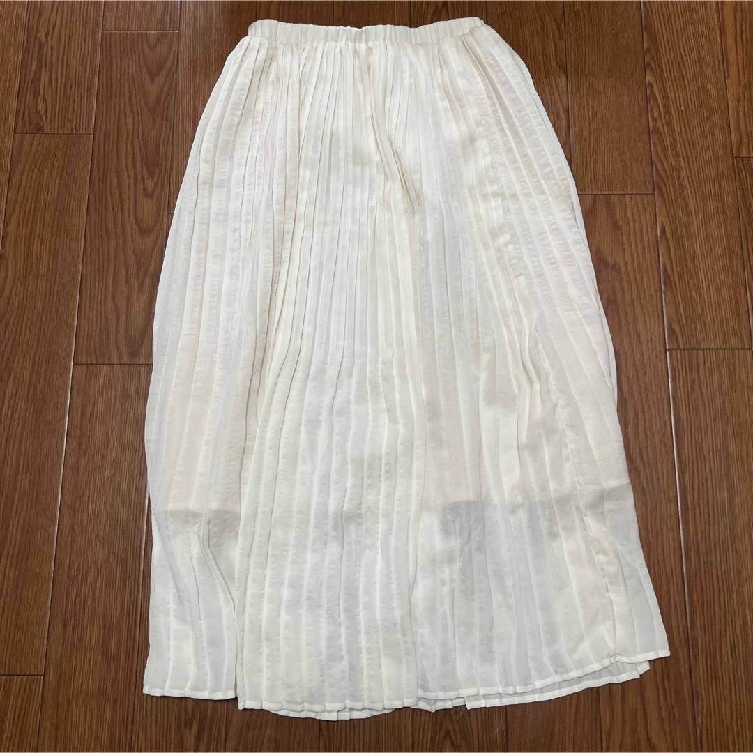 オフホワイト　プリーツスカート レディースのスカート(ロングスカート)の商品写真