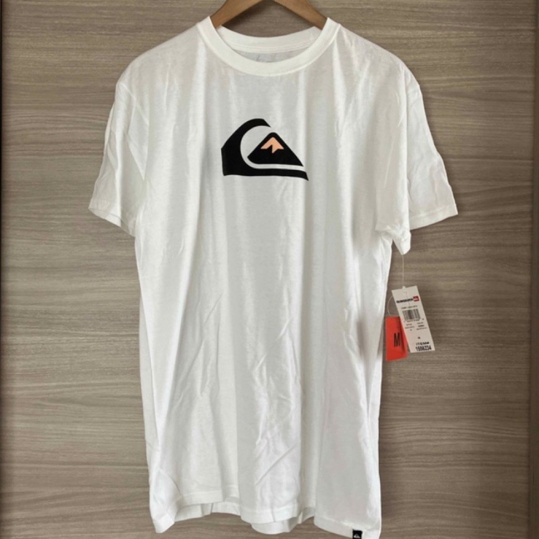 QUIKSILVER(クイックシルバー)のクイックシルバー　Tシャツ　白　M メンズのトップス(Tシャツ/カットソー(半袖/袖なし))の商品写真