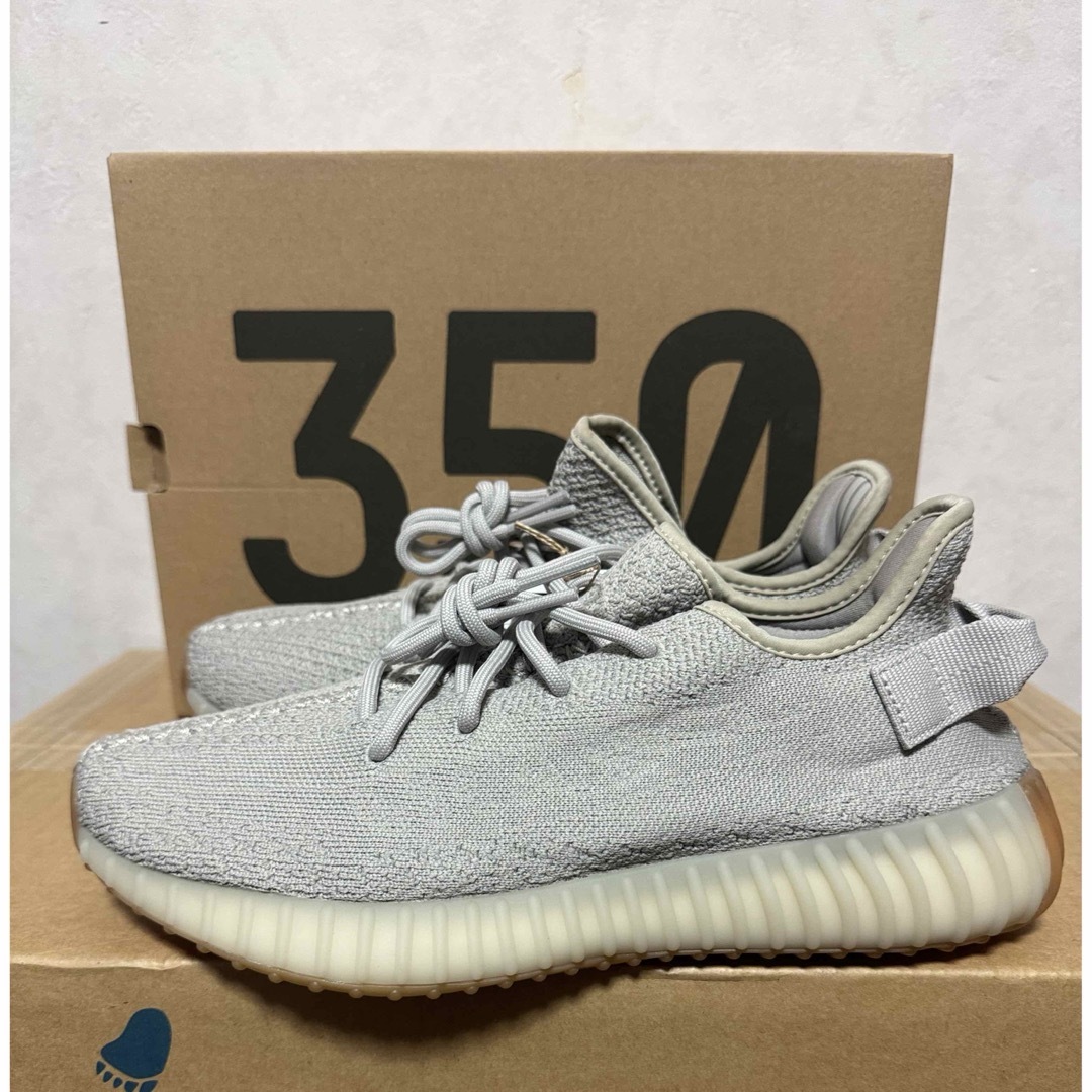 YEEZY（adidas）(イージー)の新品未使用品adidas YEEZY BOOST 350 V2 "Sesame" メンズの靴/シューズ(スニーカー)の商品写真