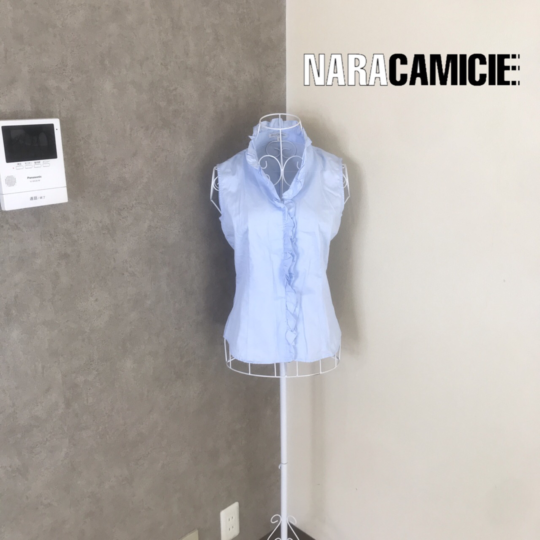 NARACAMICIE(ナラカミーチェ)のナラカミーチェ♡1度着用　フリルシャツ レディースのトップス(シャツ/ブラウス(半袖/袖なし))の商品写真