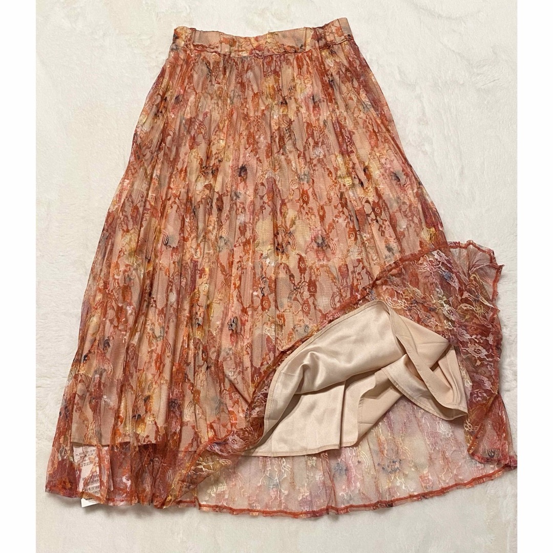 MIIA(ミーア)のMIIA  新品 タグ付 スカート ウエストゴム 総柄 花柄 レース レディースのスカート(ロングスカート)の商品写真