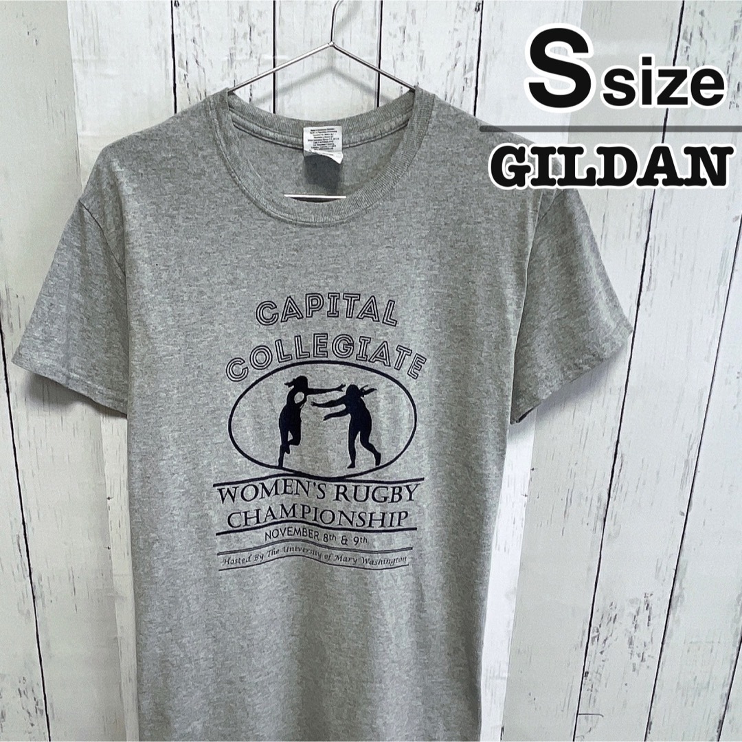 GILDAN(ギルタン)のUSA古着　GILDAN　Tシャツ　S　グレー　プリント　ラグビー　クルーネック メンズのトップス(Tシャツ/カットソー(半袖/袖なし))の商品写真