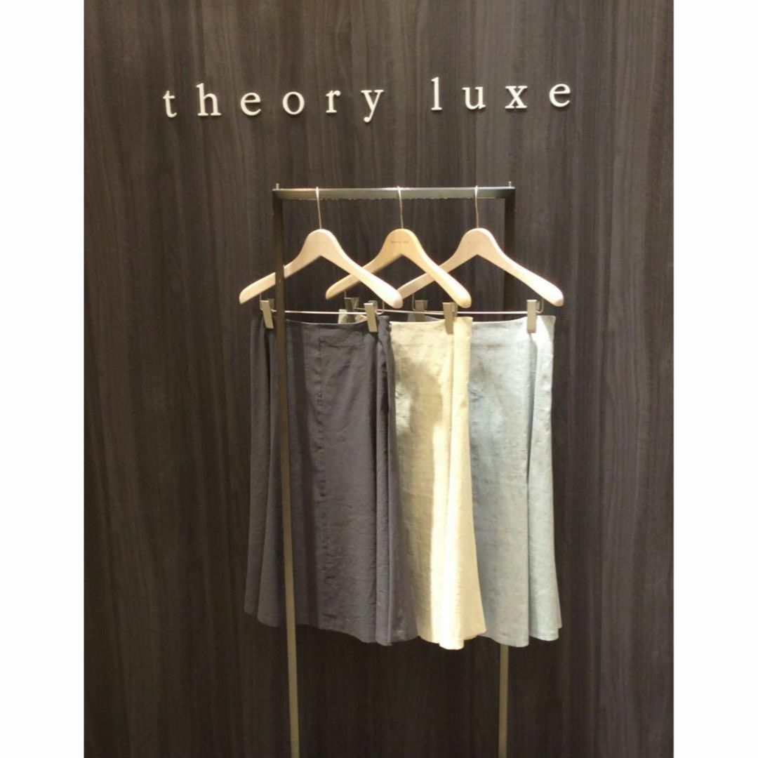 Theory luxe(セオリーリュクス)のセオリーリュクス　麻レーヨン　サマーフレアスカート　ひざ丈　日本製　36サイズ レディースのスカート(ひざ丈スカート)の商品写真