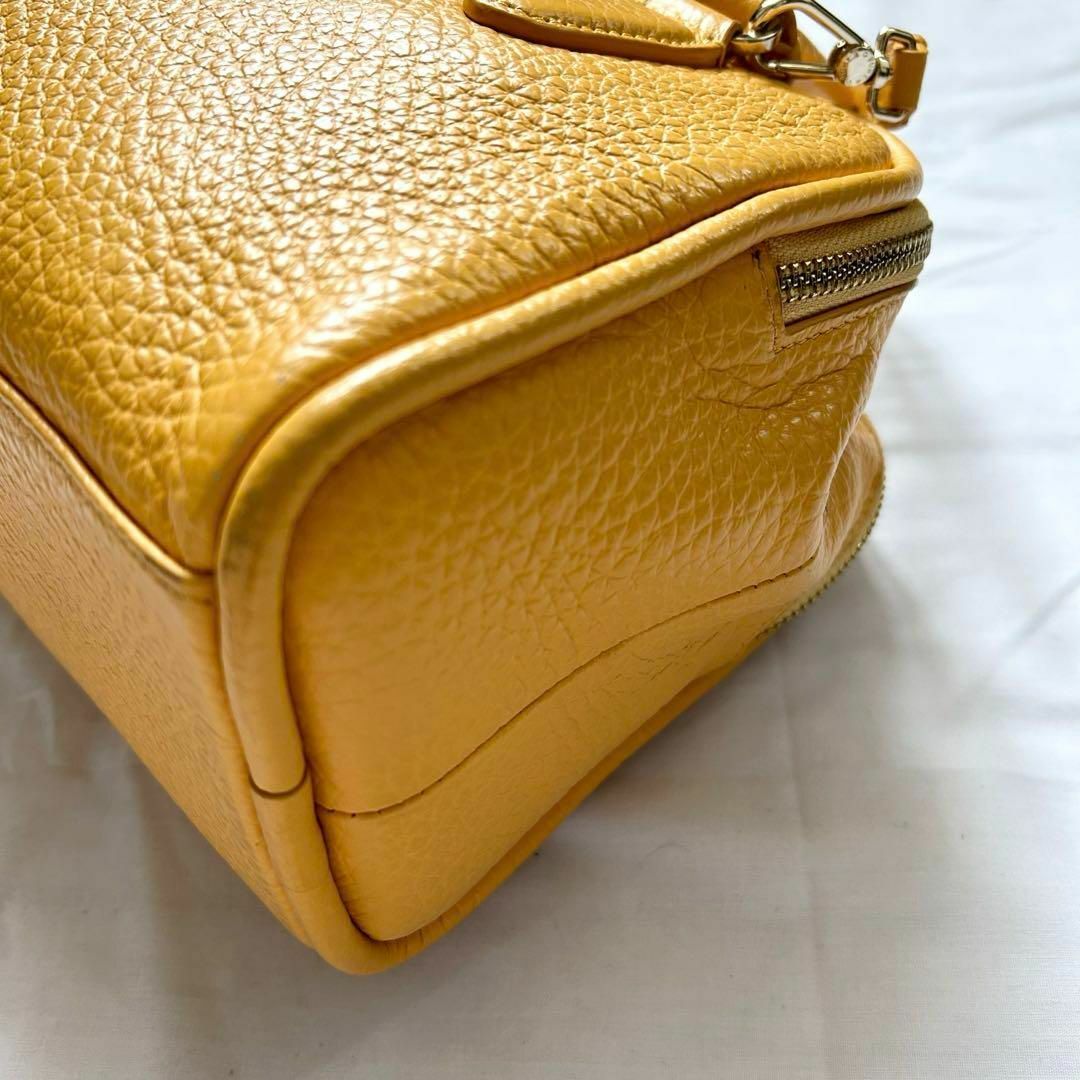 Furla(フルラ)の✨極美品✨2way FURLA  ショルダーバッグ　ハンドバッグ　本革　イエロー レディースのバッグ(ショルダーバッグ)の商品写真