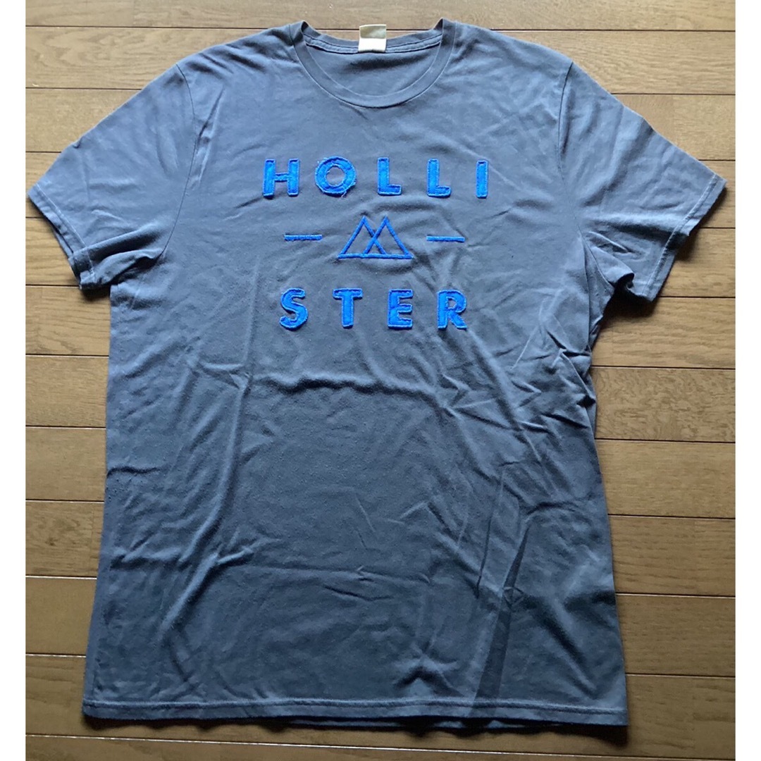 Hollister(ホリスター)のHOLLISTER Tシャツ　メンズ　XLサイズ　チャコールグレー メンズのトップス(Tシャツ/カットソー(半袖/袖なし))の商品写真