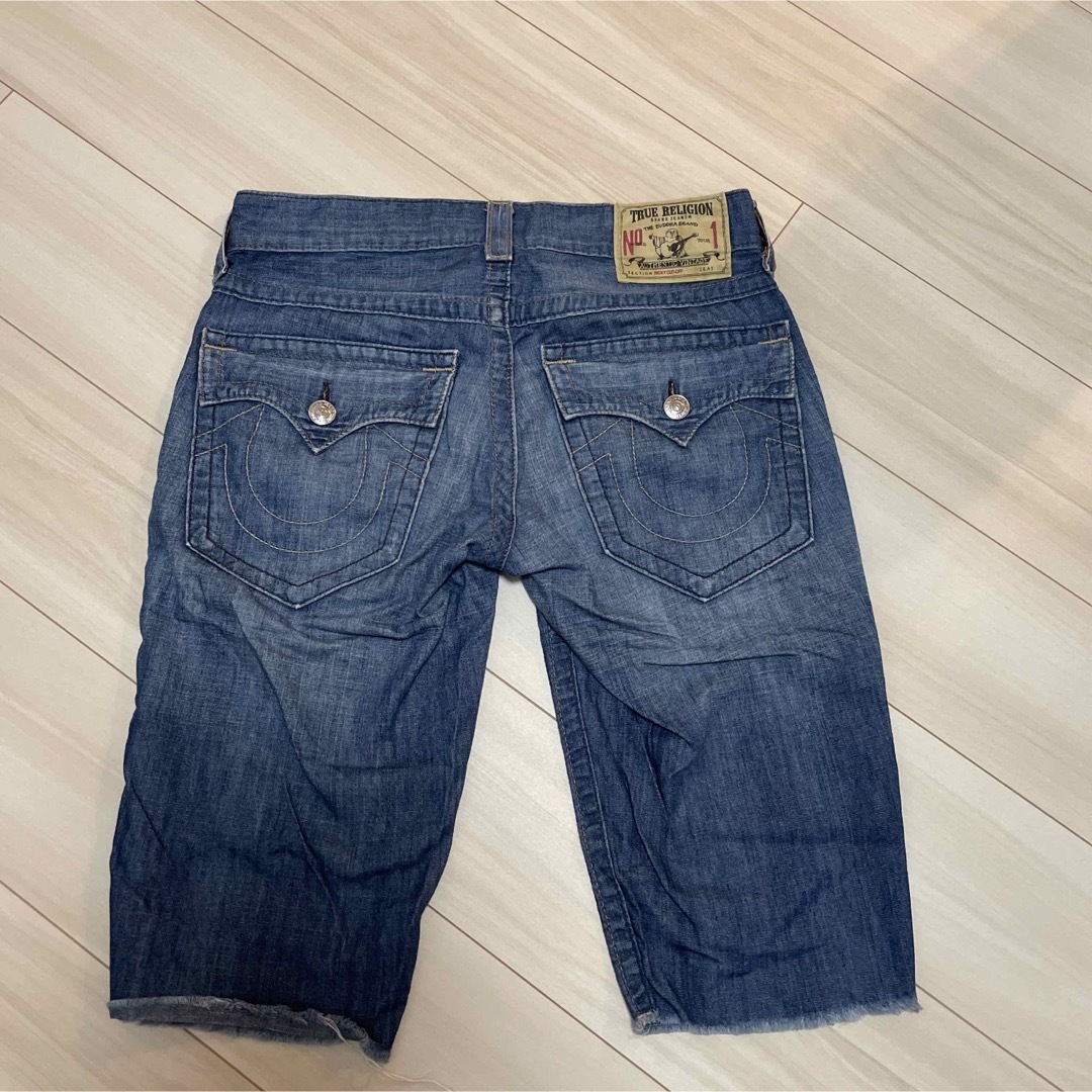 True Religion(トゥルーレリジョン)のTRUE RELIGION ハーフパンツ　デニム　サイズ29 メンズ メンズのパンツ(デニム/ジーンズ)の商品写真