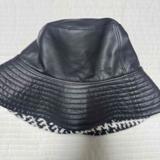 Her lip to - Herlipto Vegan Leather Tweed Bucket Hat