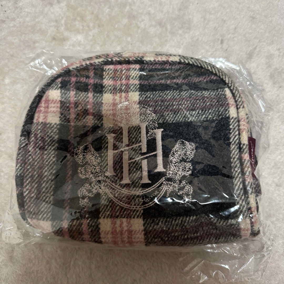 Her lip to(ハーリップトゥ)の【新品未開封】HH Holiday Embroidery Pouch ピンク レディースのファッション小物(ポーチ)の商品写真