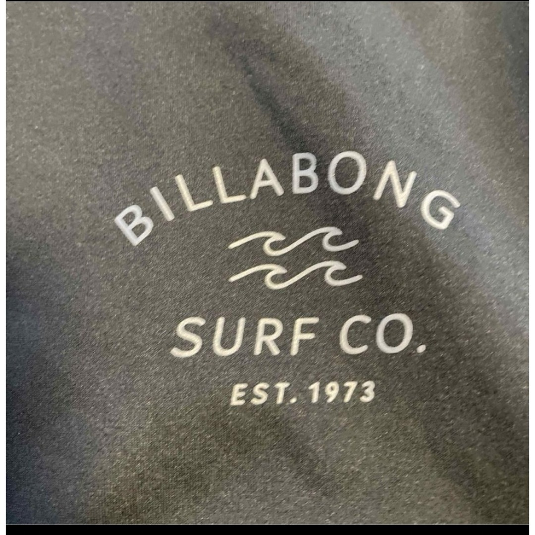 billabong(ビラボン)の最新！BILLABONG メンズLパーカー 水陸両用ストレッチ素材・UVカット メンズの水着/浴衣(水着)の商品写真