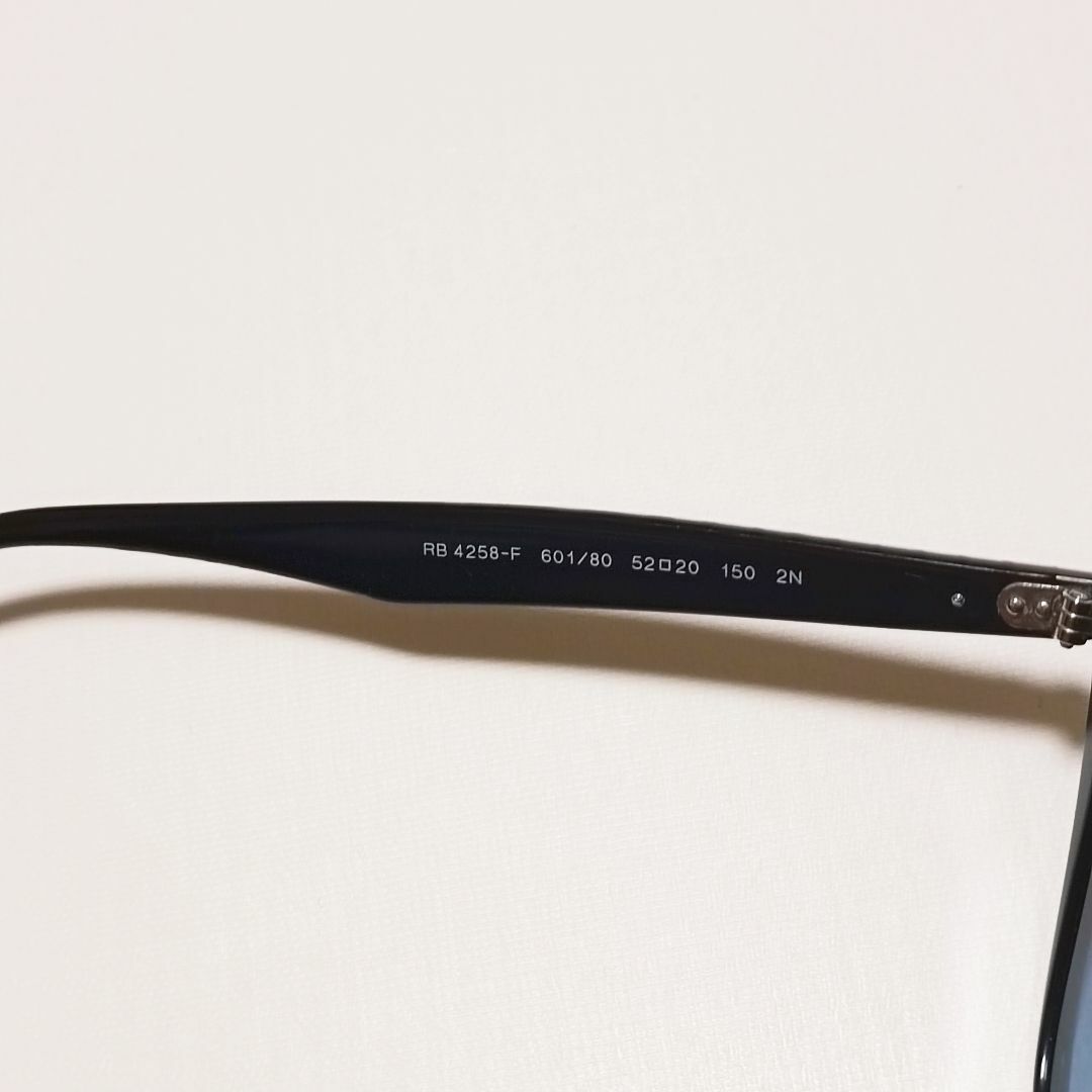 Ray-Ban(レイバン)のRayban レイバン  サングラス RB4258F  601/80(182) メンズのファッション小物(サングラス/メガネ)の商品写真