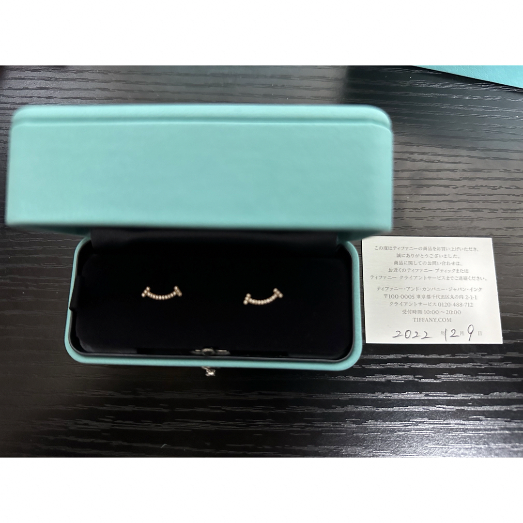 Tiffany & Co.(ティファニー)の【新品】Tiffany Tスマイルピアス ローズゴールド レディースのアクセサリー(ピアス)の商品写真