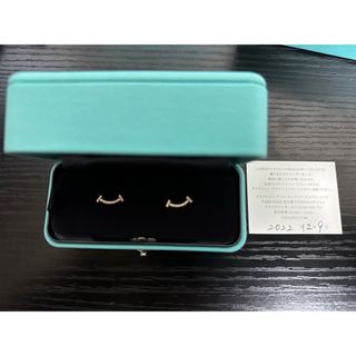 ティファニー(Tiffany & Co.)の☆最終値下げ☆【新品】Tiffany Tスマイルピアス ローズゴールド(ピアス)