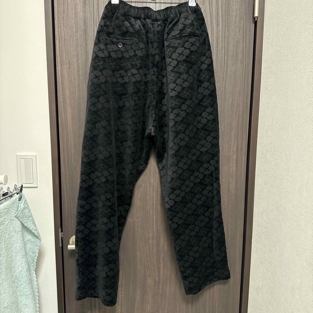 GAKKIN × BUDSPOOL 花罰家紋 VELOUR EASY PANTS メンズのパンツ(その他)の商品写真