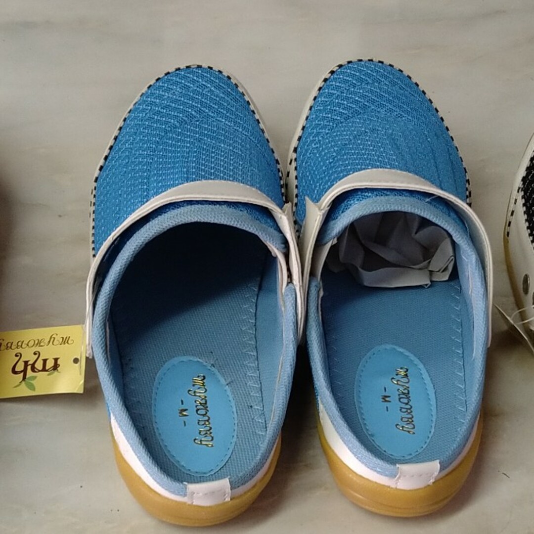 【未使用】スリッパサンダル　ブルー　M（23-23.5cm） レディースの靴/シューズ(サンダル)の商品写真