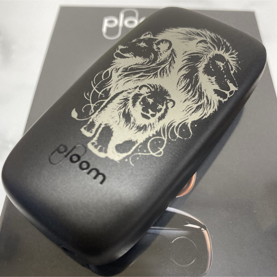 PloomTECH(プルームテック)の親子 ライオン 加工 プルームエックス Ploom X アドバンスド 本体 黒 メンズのファッション小物(タバコグッズ)の商品写真