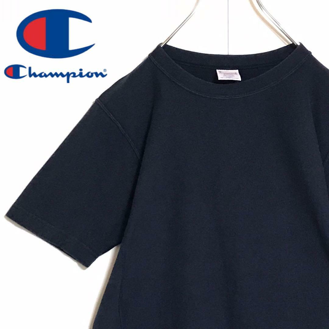 Champion(チャンピオン)の【美品】チャンピオン　袖ロゴ入りサイドリブTシャツ　ネイビー　F971 レディースのトップス(Tシャツ(半袖/袖なし))の商品写真