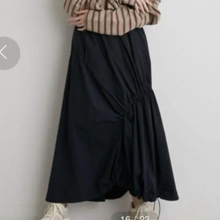 エミアトリエ(emmi atelier)のemmi アシンメトリーギャザースカート　黒　ブラック(ロングスカート)