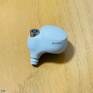 ソニー(SONY)の【新品同様品】WF-1000XM4 プラチナシルバー 右耳のみ(ヘッドフォン/イヤフォン)