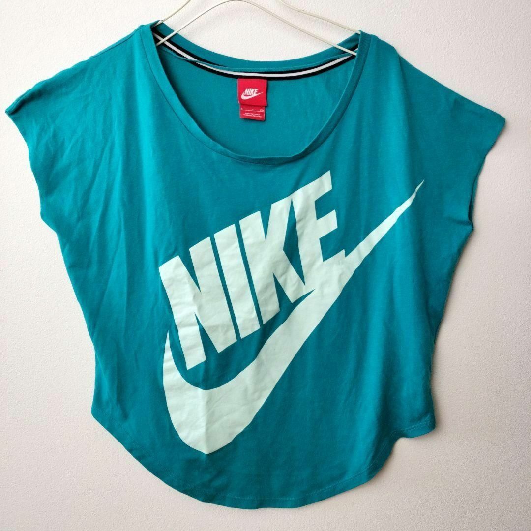 NIKE(ナイキ)のNIKE ナイキ　Tシャツ ロゴプリント　トップス　フレンチスリーブ　レディース レディースのトップス(Tシャツ(半袖/袖なし))の商品写真