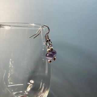 ピアス　キャッツアイピアス(藤色)  パワーストーンピアス S (ピアス)