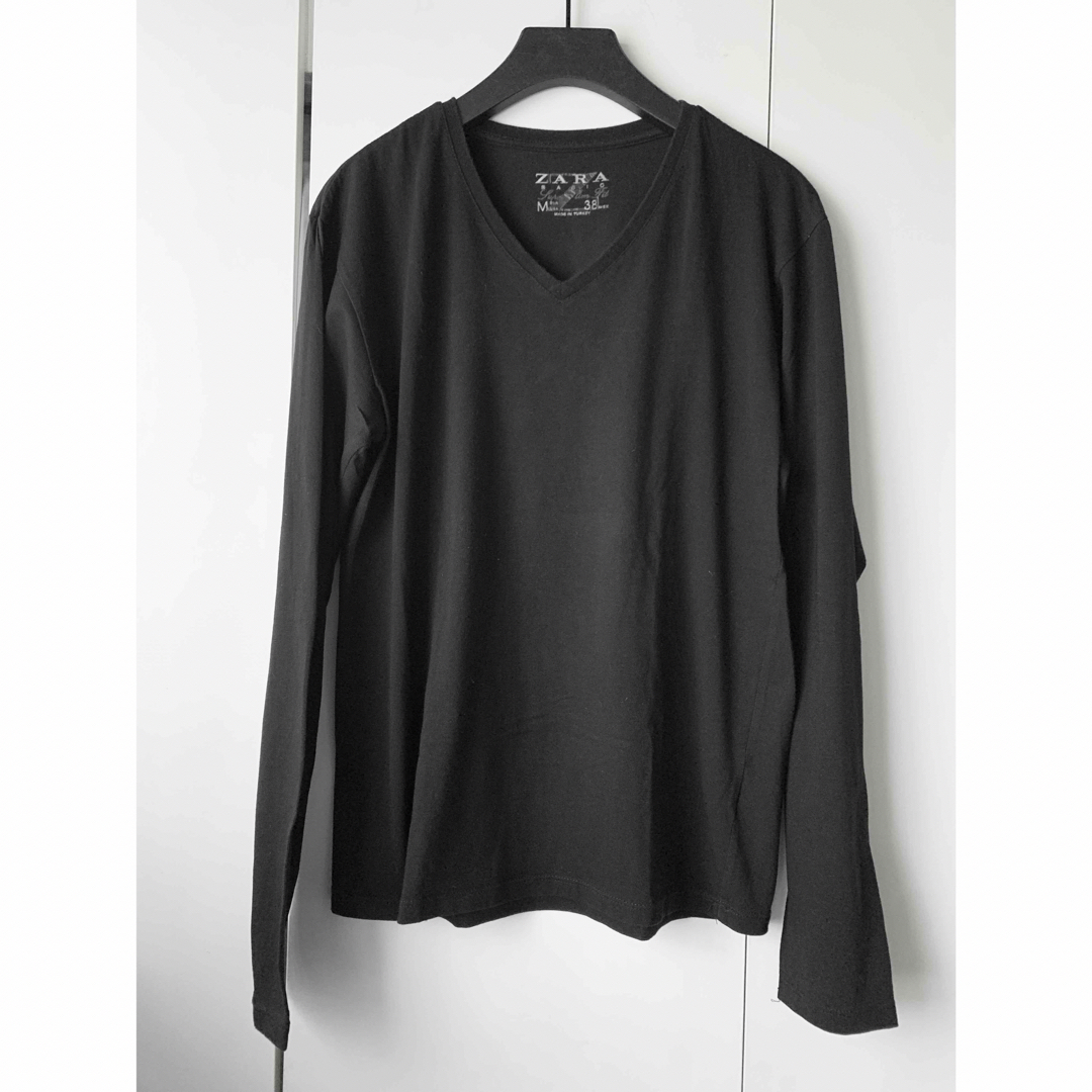 ZARA(ザラ)のZARA ザラ ロングスリーブTシャツ 長袖 M 黒 メンズのトップス(Tシャツ/カットソー(七分/長袖))の商品写真