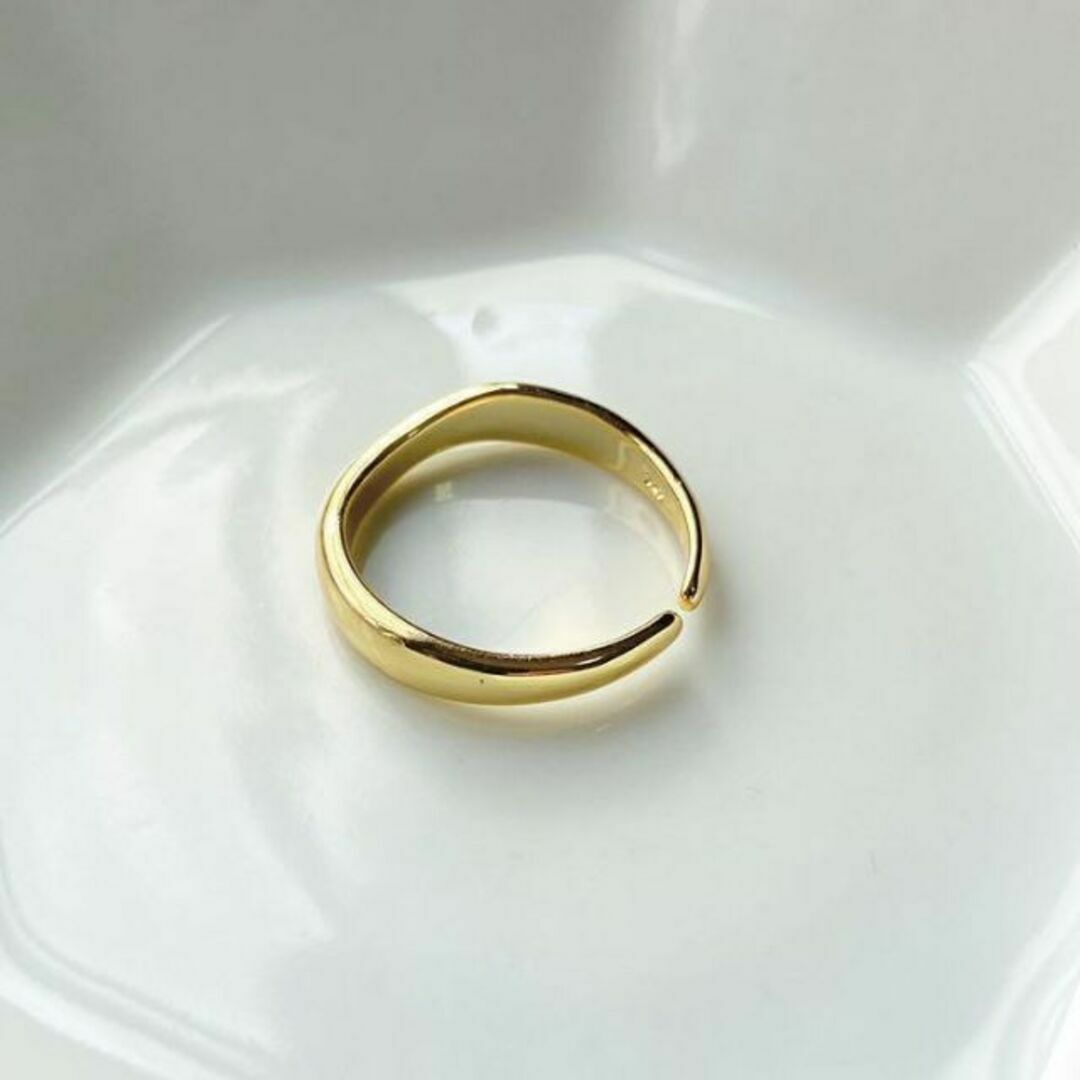 ゴールド simple open ring レディースのアクセサリー(リング(指輪))の商品写真