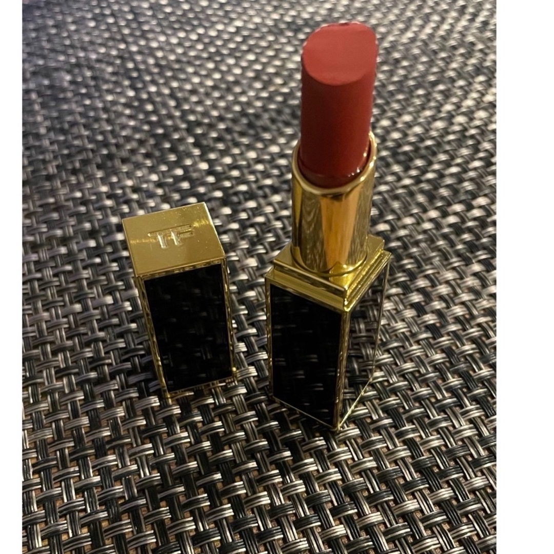 TOM FORD(トムフォード)のハちゃん様用【TOM FORD】口紅 コスメ/美容のベースメイク/化粧品(口紅)の商品写真