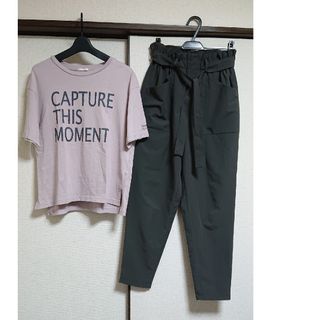 ジーユー(GU)のGU ロゴTシャツ L &ベルト付きジョガーパンツ リラックスコーデセット(セット/コーデ)