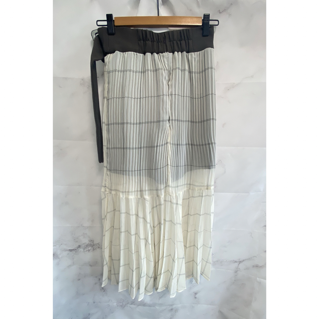 SNIDEL(スナイデル)のSNIDEL  スナイデル　ロングスカート レディースのスカート(ロングスカート)の商品写真