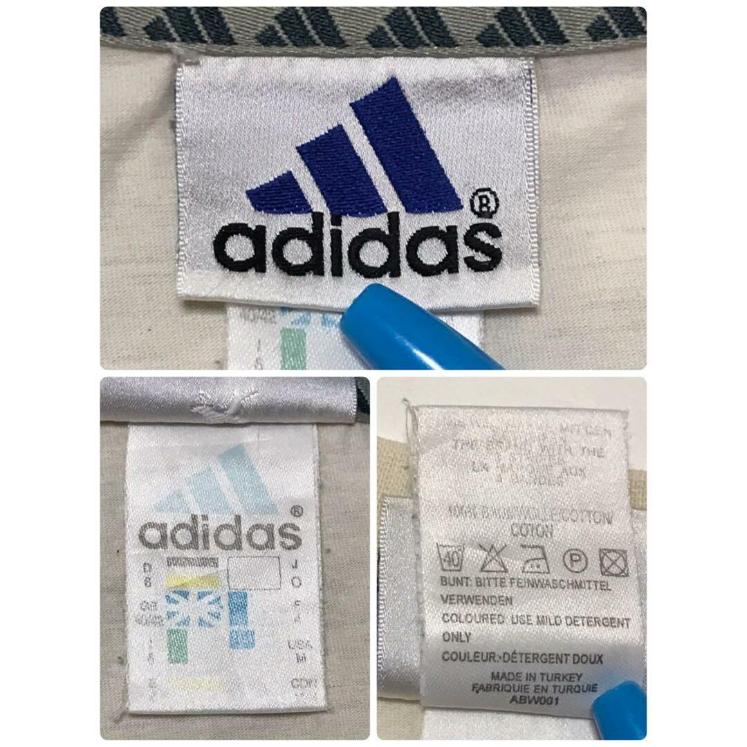 adidas(アディダス)の【万国旗タグ】アディダス　刺繍ロゴ入りTシャツ　ヴィンテージ古着　F965 メンズのトップス(Tシャツ/カットソー(半袖/袖なし))の商品写真