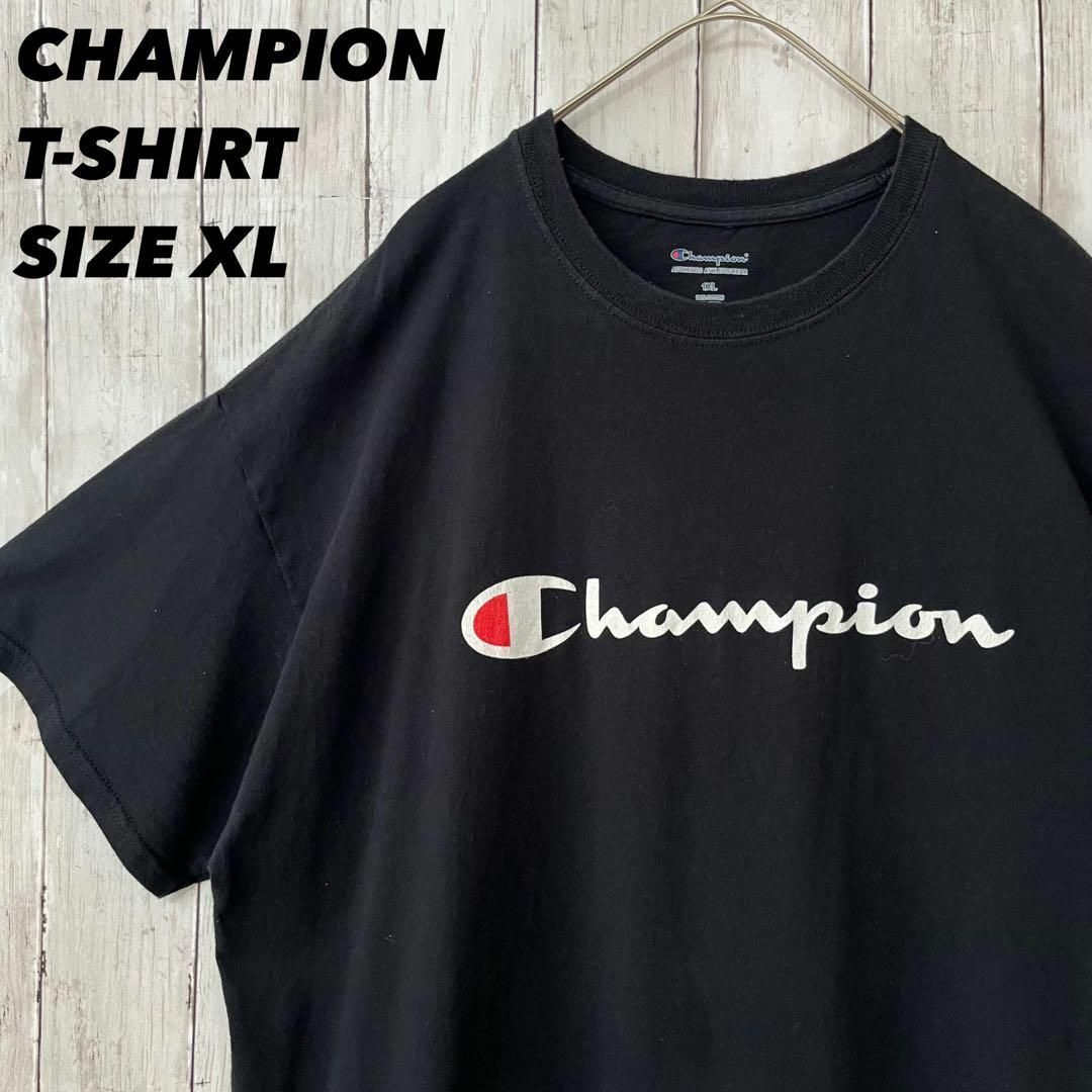 Champion(チャンピオン)のアメリカ古着CHAMPION チャンピオンロゴプリントTシャツ　サイズXL 黒 メンズのトップス(Tシャツ/カットソー(半袖/袖なし))の商品写真