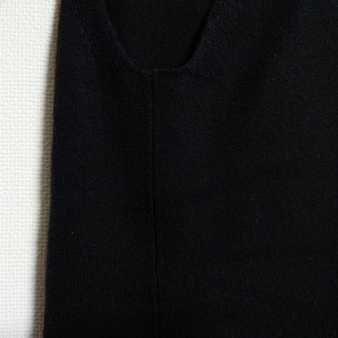 GU(ジーユー)の【匿名配送】ジーユー マルチウェイニットワンピース ジャンパースカート 黒 レディースのワンピース(ロングワンピース/マキシワンピース)の商品写真