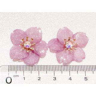 河津桜のピアス / イヤリング(ピアス)