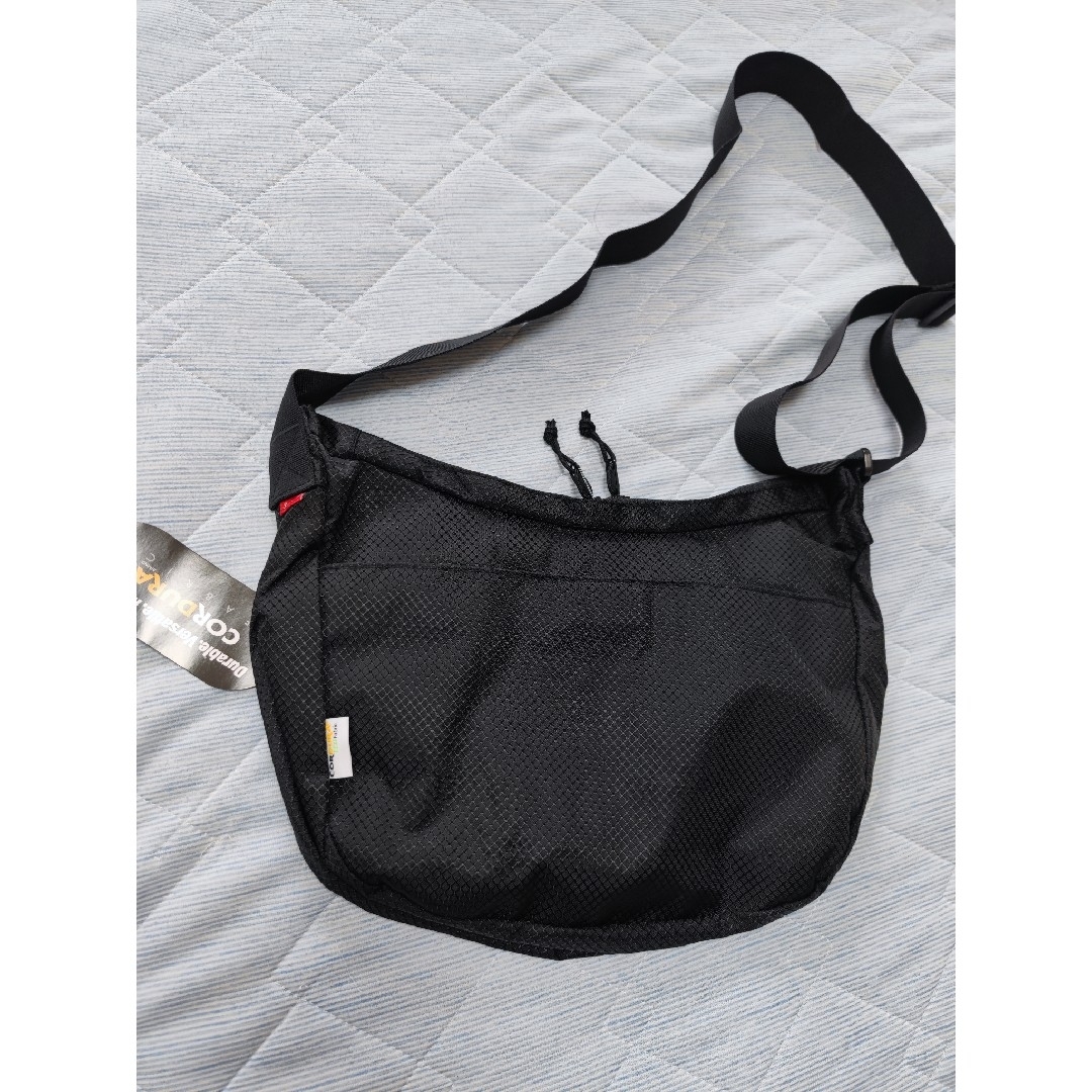 Supreme(シュプリーム)のSupreme 22SS Small Messenger Bag  シュプリーム メンズのバッグ(メッセンジャーバッグ)の商品写真
