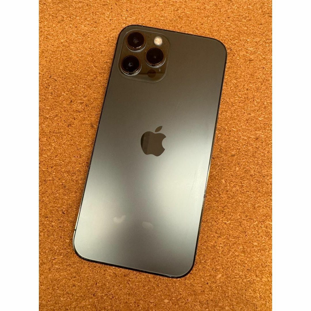 iPhone 12 Pro MAX グラファイト 256 GB SIMフリー スマホ/家電/カメラのスマートフォン/携帯電話(スマートフォン本体)の商品写真