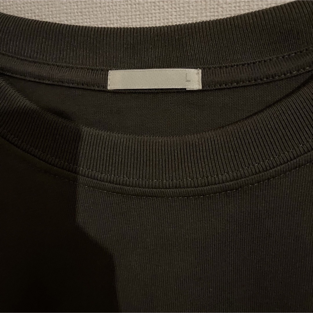 GU(ジーユー)のGU ヘビーウェイトクルーネックT ダークグリーン L メンズのトップス(Tシャツ/カットソー(七分/長袖))の商品写真