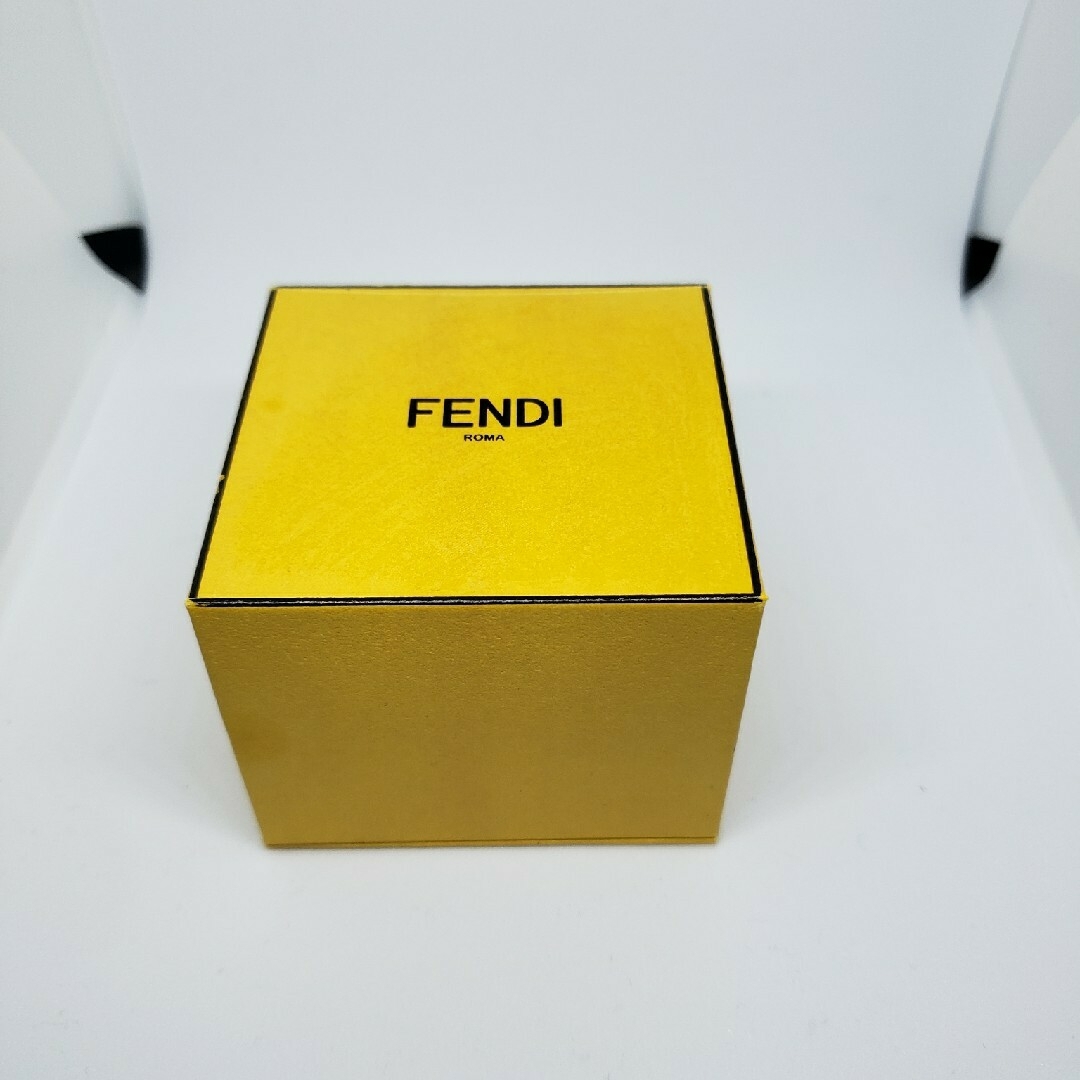 FENDI(フェンディ)の【お値下げ】サイズM 　FENDI　フェンディ　バケットリング　ゴールド レディースのアクセサリー(リング(指輪))の商品写真