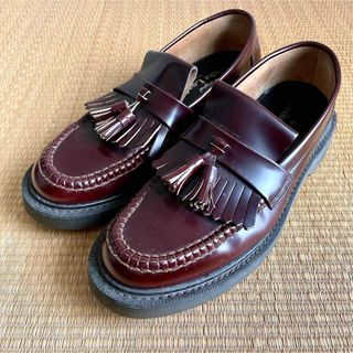 Loake キルトタッセルローファー 茶 ローク