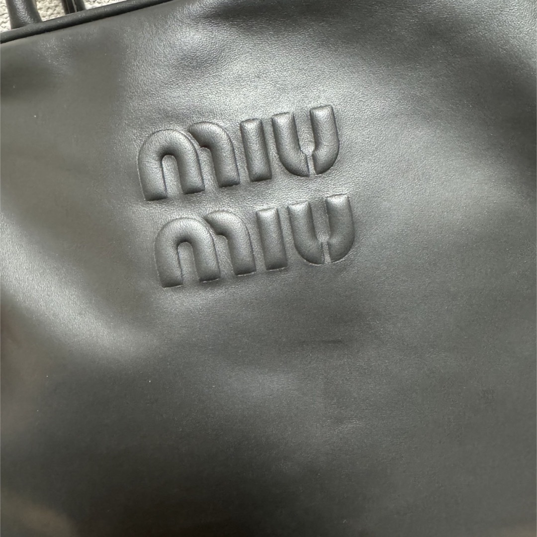 miumiu - miumiu ミュウミュウ 5BB117 バッグ ブラック レシートの通販 miumiu - miumiu ミュウミュウ 5BB117 バッグ ブラック レシートの通販