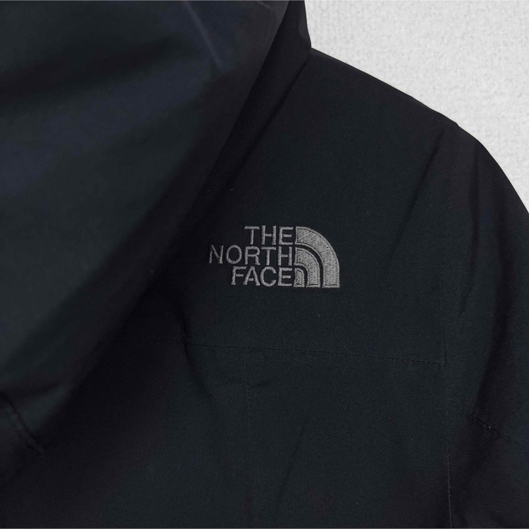 THE NORTH FACE(ザノースフェイス)の極美品 ノースフェイス マウンテンコート レディースS 黒 透湿防水 フード着脱 レディースのジャケット/アウター(ロングコート)の商品写真