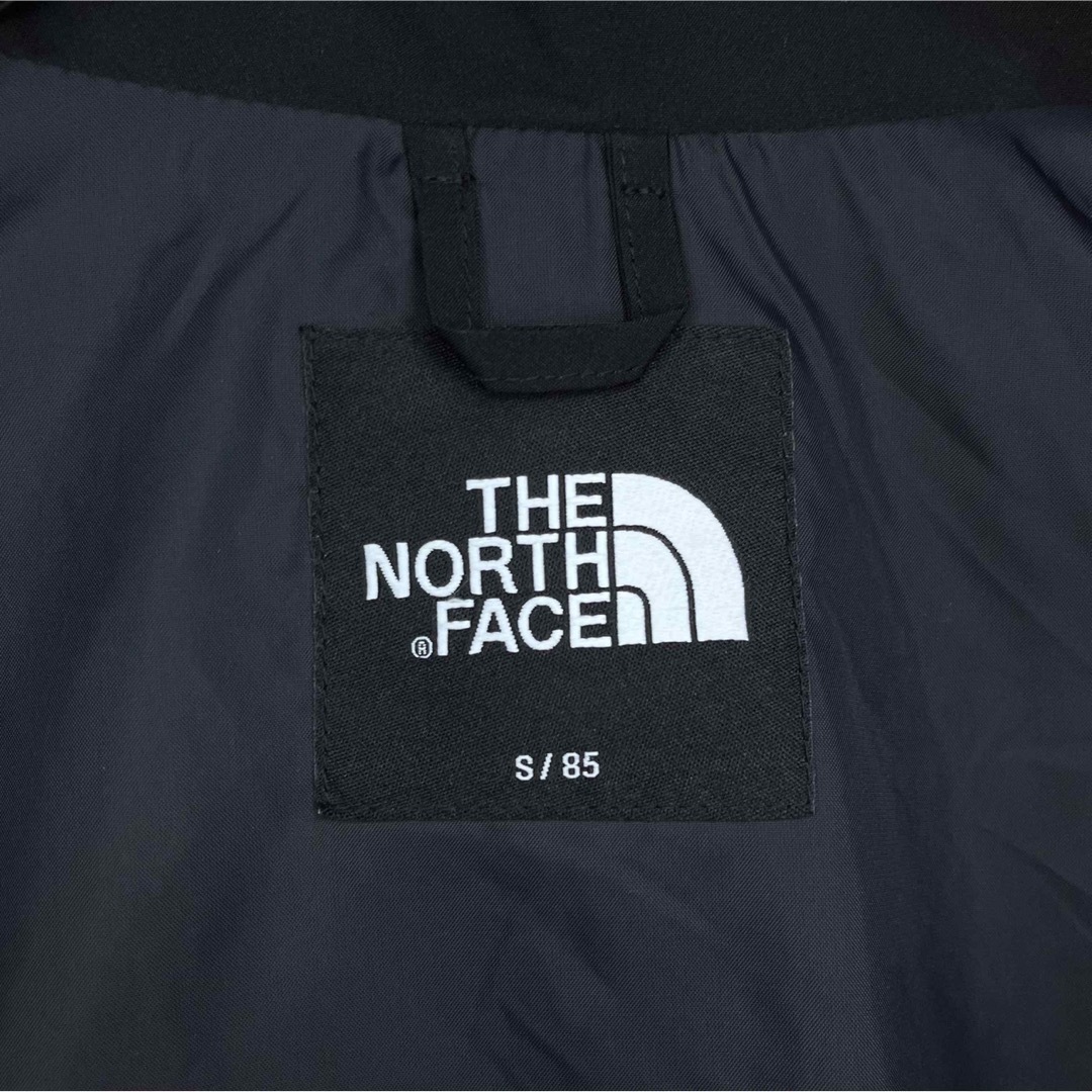 THE NORTH FACE(ザノースフェイス)の極美品 ノースフェイス マウンテンコート レディースS 黒 透湿防水 フード着脱 レディースのジャケット/アウター(ロングコート)の商品写真