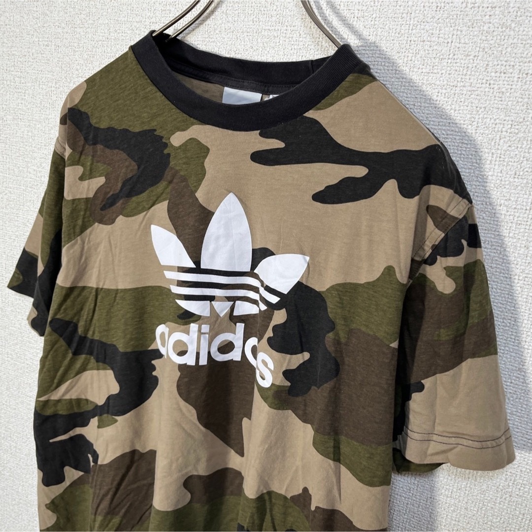 adidas(アディダス)の【アディダス】半袖Tシャツ　トレフォイルロゴ　デカロゴ　迷彩　カモフラ74 メンズのトップス(Tシャツ/カットソー(半袖/袖なし))の商品写真