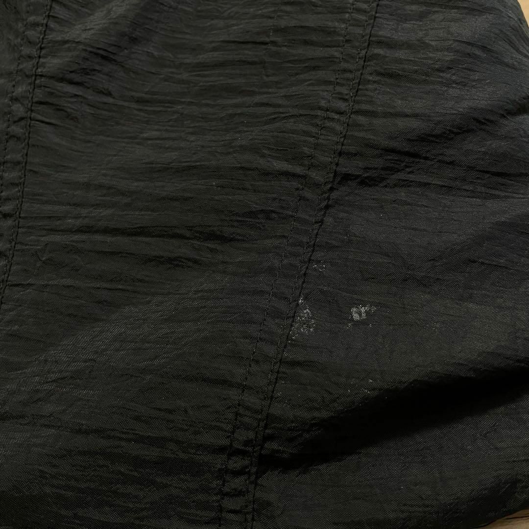 NIKE(ナイキ)の【usa製、ビッグ刺繍ロゴ】NIKEナイロンジャケット古着スウッシュ黒90s メンズのジャケット/アウター(ナイロンジャケット)の商品写真