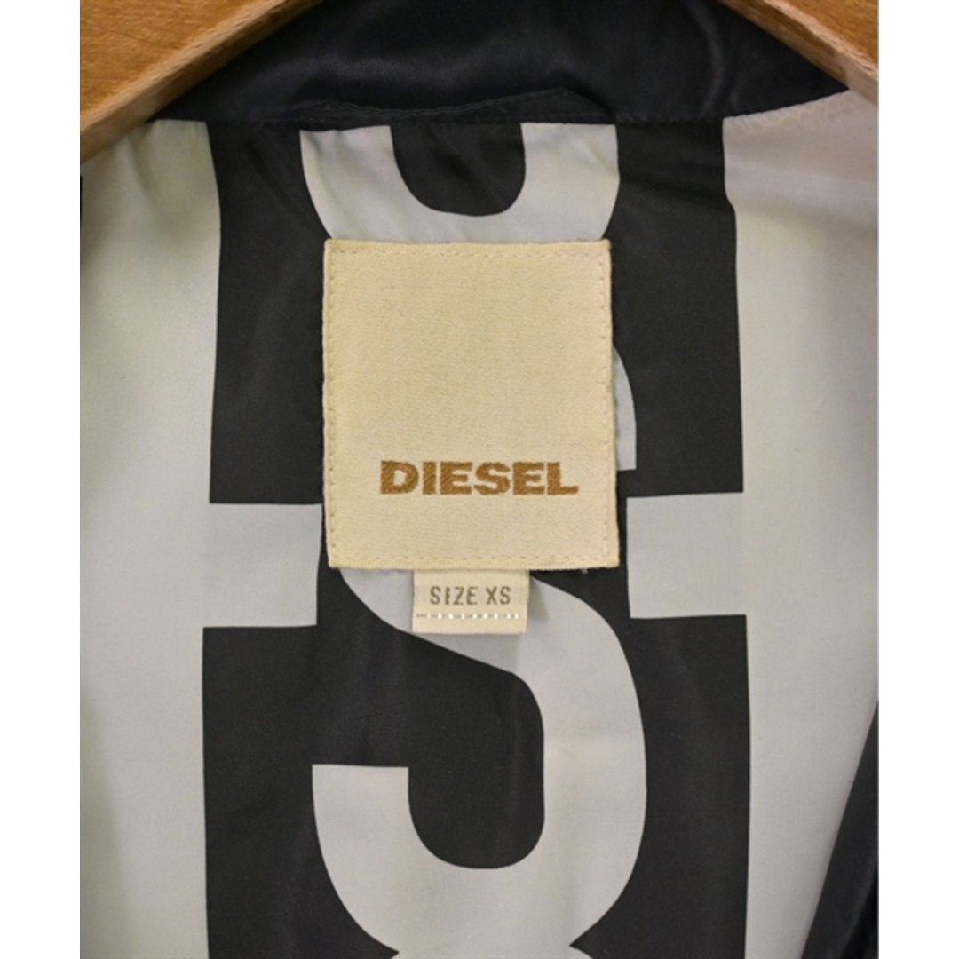 DIESEL(ディーゼル)のDIESEL ディーゼル ダウンジャケット/ダウンベスト XS 紺 【古着】【中古】 メンズのジャケット/アウター(ダウンジャケット)の商品写真